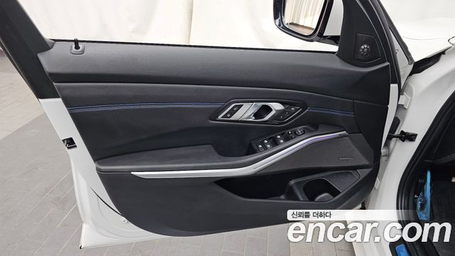BMW 3-Series 320i M Sport