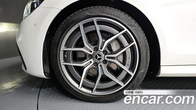 Mercedes-Benz E-Class E220d 4MATIC AMG Line