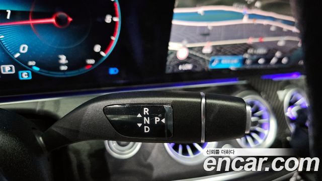 Mercedes-Benz E-Class E220d 4MATIC AMG Line