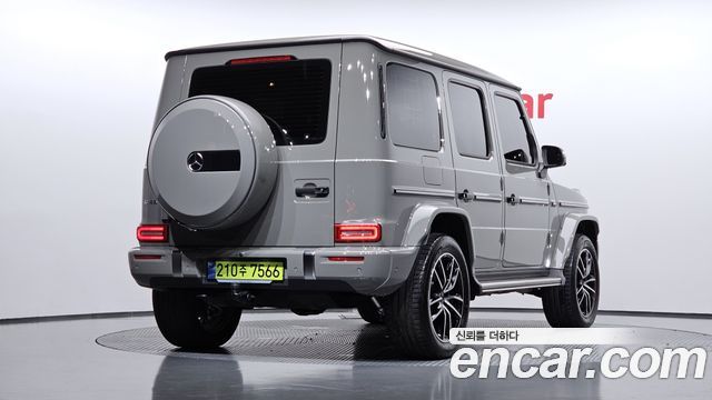 Mercedes-Benz G-Class G450d Manufaktur