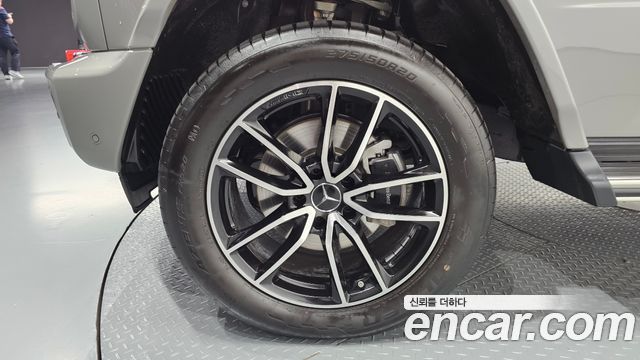 Mercedes-Benz G-Class G450d Manufaktur