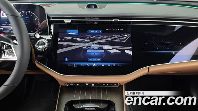 Mercedes-Benz E-Class E300 4MATIC Exclusive