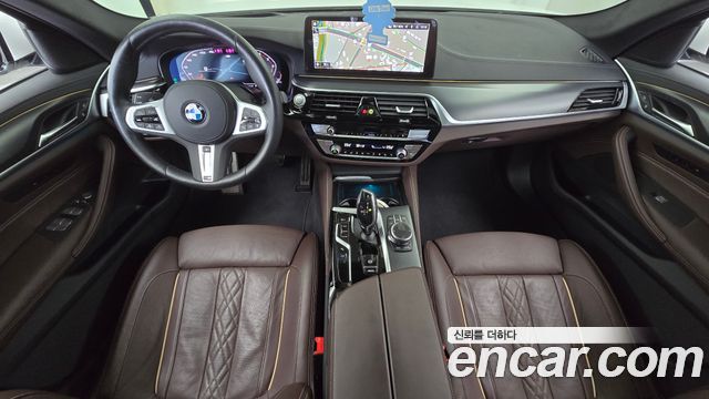BMW 5-Series 523d M Sport