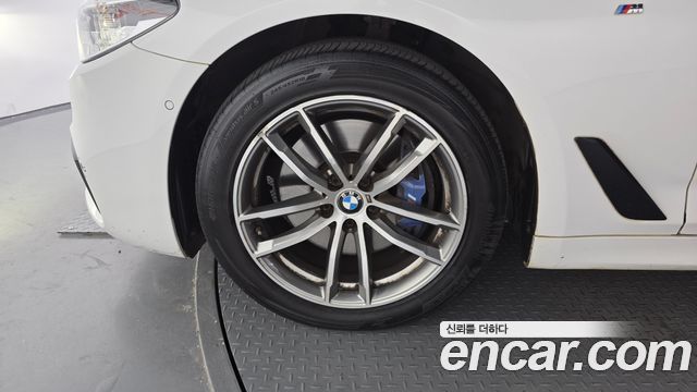 BMW 5-Series 530i M Sport Package