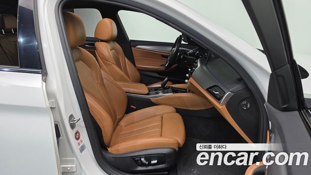 BMW 5-Series 530i M Sport Package