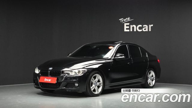 BMW 3-Series 330i M Sport Shadow