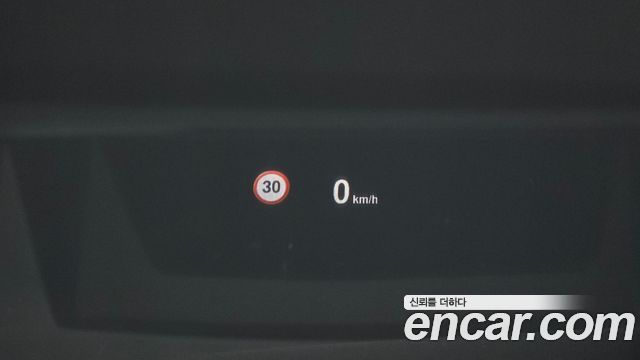 BMW 3-Series 330i M Sport Shadow