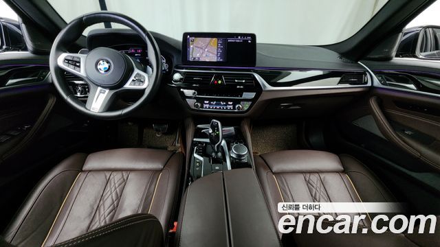 BMW 5-Series 530e M Sport