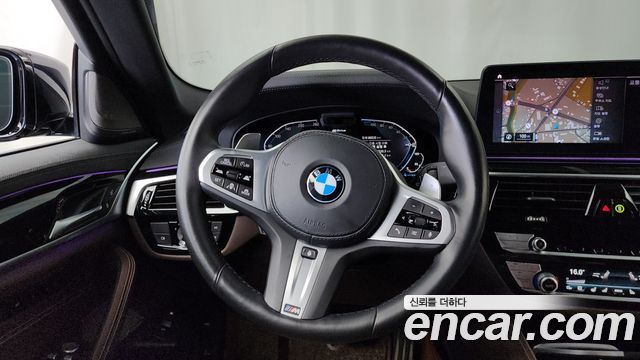 BMW 5-Series 530e M Sport