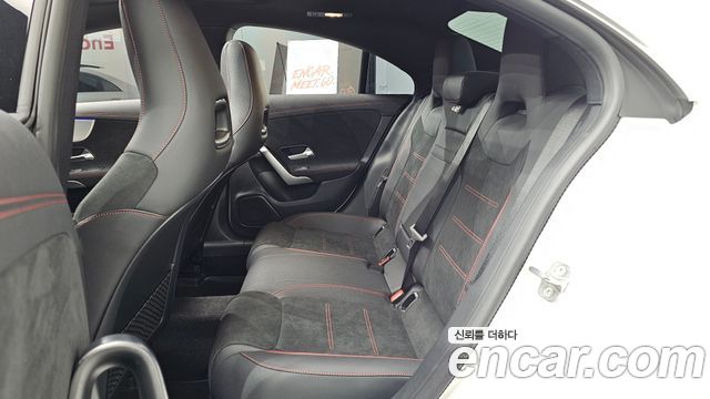 Mercedes-Benz CLA-Class CLA250 4MATIC