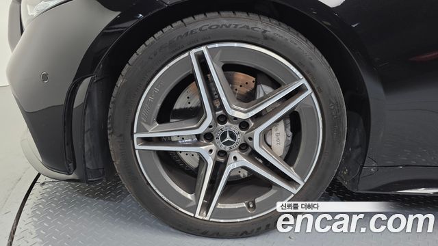 Mercedes-Benz CLS-Class CLS300d AMG Line