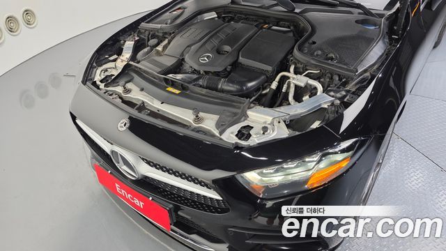Mercedes-Benz CLS-Class CLS300d AMG Line