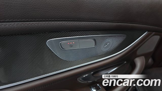 Mercedes-Benz CLS-Class CLS300d AMG Line