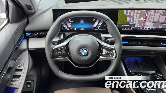 BMW 5-Series 520i