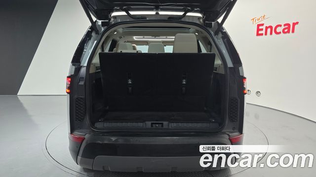 Land Rover Discovery 3.0 SD6 SE