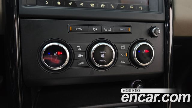 Land Rover Discovery 3.0 SD6 SE