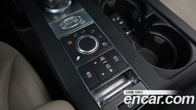 Land Rover Discovery 3.0 SD6 SE