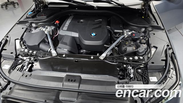 BMW 5-Series 530i xDrive M Sport
