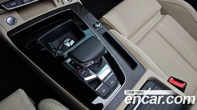 Audi Q5 45 TFSI Quattro Premium