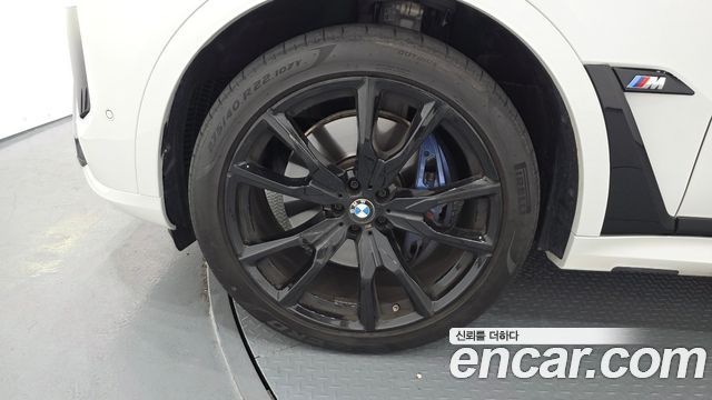 BMW X7 M60i xDrive M sport 6STR