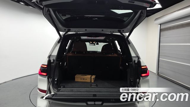 BMW X7 M60i xDrive M sport 6STR