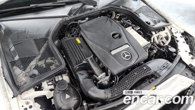Mercedes-Benz C-Class C200 Avantgarde