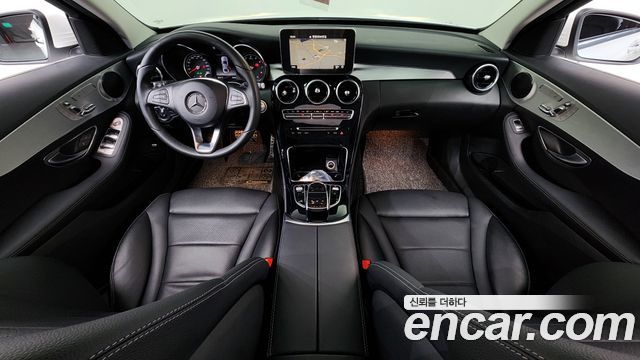 Mercedes-Benz C-Class C200 Avantgarde