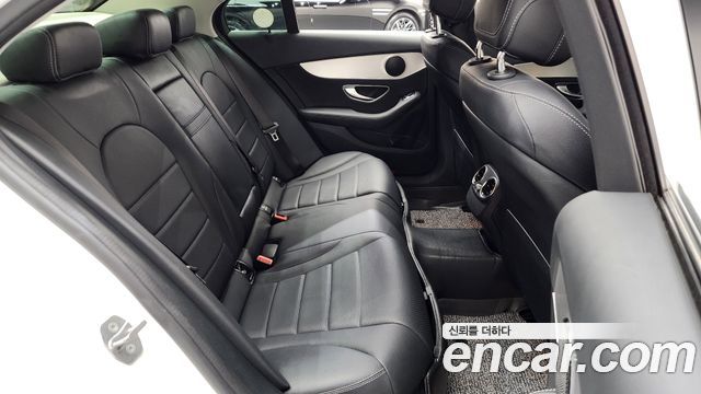 Mercedes-Benz C-Class C200 Avantgarde