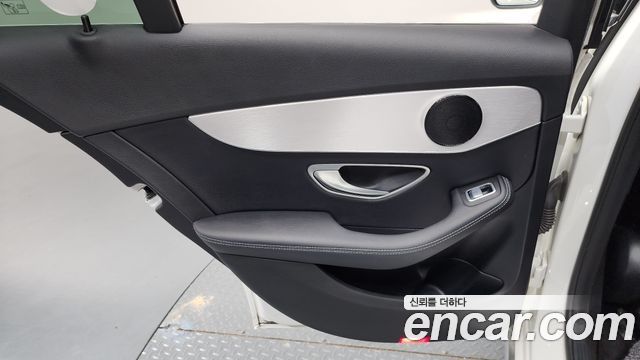 Mercedes-Benz C-Class C200 Avantgarde