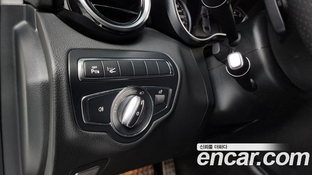 Mercedes-Benz C-Class C200 Avantgarde