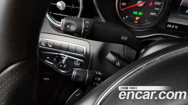 Mercedes-Benz C-Class C200 Avantgarde