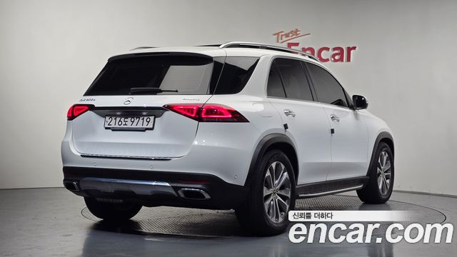 Mercedes-Benz GLE-Class GLE300d 4MATIC