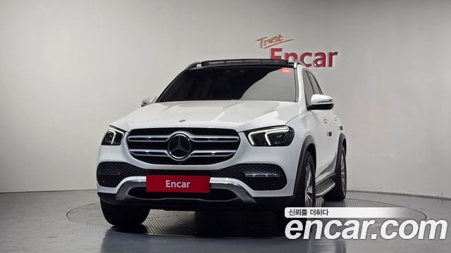 Mercedes-Benz GLE-Class GLE300d 4MATIC