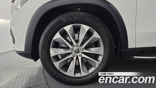 Mercedes-Benz GLE-Class GLE300d 4MATIC