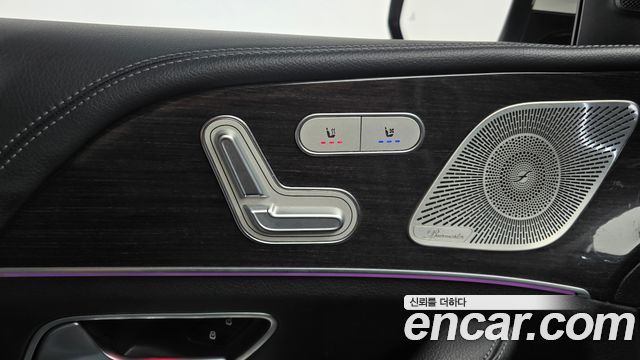 Mercedes-Benz GLE-Class GLE300d 4MATIC