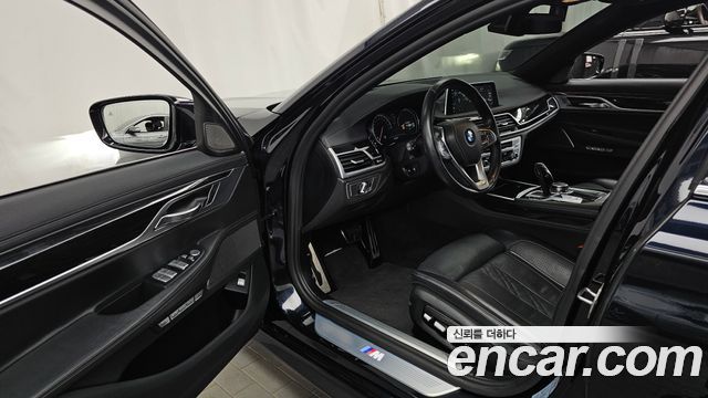 BMW 7-Series 740Li xDrive M Sport Package