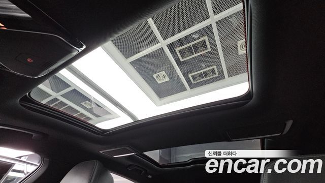 BMW 7-Series 740Li xDrive M Sport Package