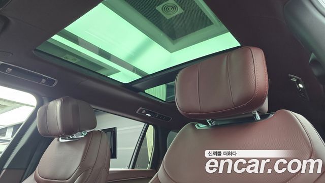 Land Rover Range Rover P530 Autobiography Long Wheel Base
