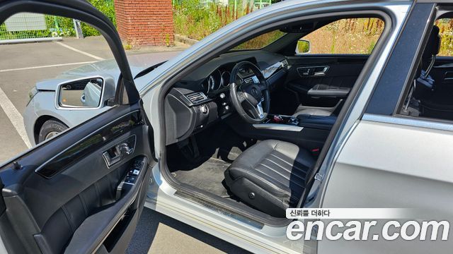 Mercedes-Benz E-Class E220 Bluetec Avantgarde