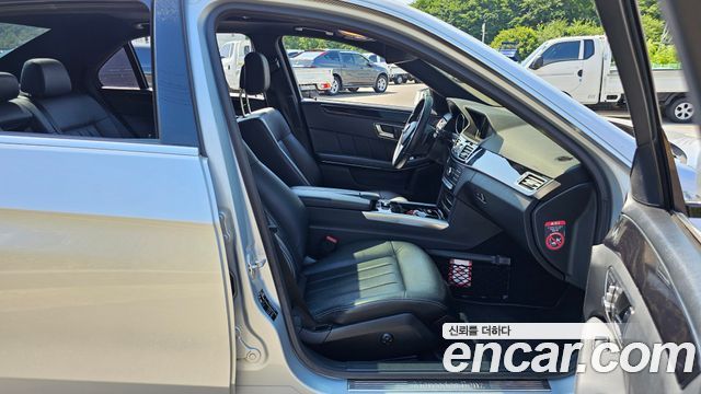 Mercedes-Benz E-Class E220 Bluetec Avantgarde
