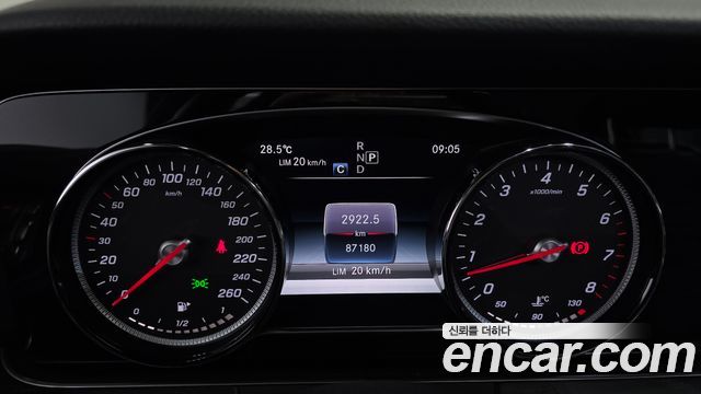 Mercedes-Benz E-Class E200 Avantgarde