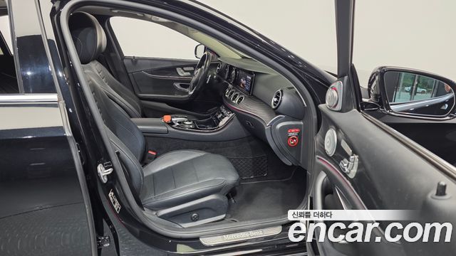 Mercedes-Benz E-Class E200 Avantgarde