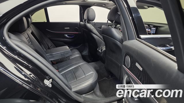 Mercedes-Benz E-Class E200 Avantgarde