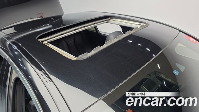 Mercedes-Benz E-Class E200 Avantgarde