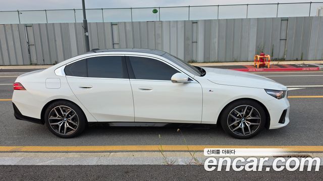 BMW 5-Series 523d xDrive M Sport