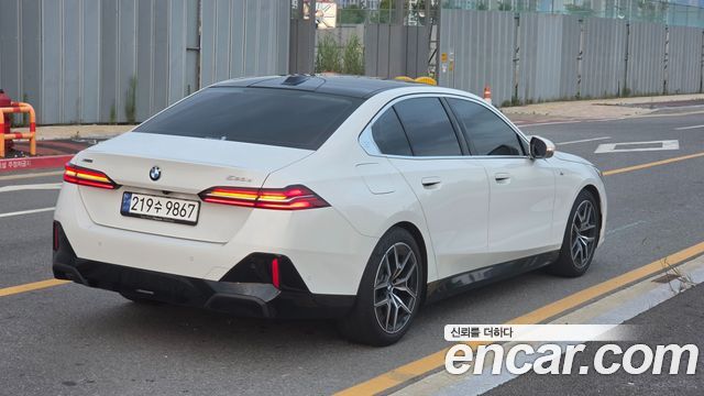 BMW 5-Series 523d xDrive M Sport