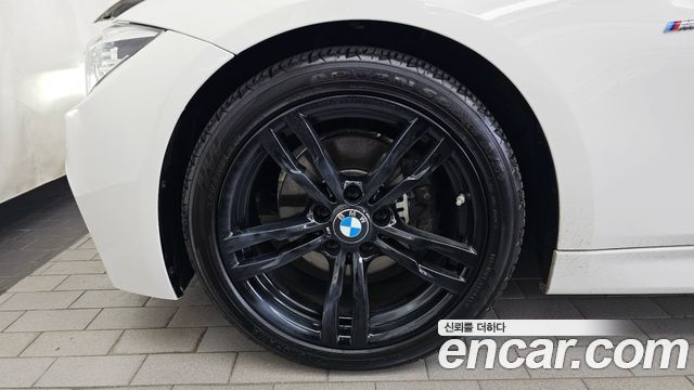BMW 3-Series 320i M Sport