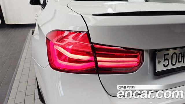 BMW 3-Series 320i M Sport