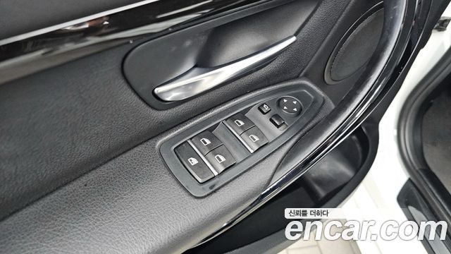 BMW 3-Series 320i M Sport