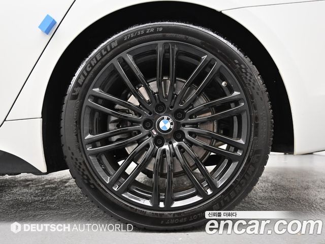 BMW 5-Series 520i M Sport